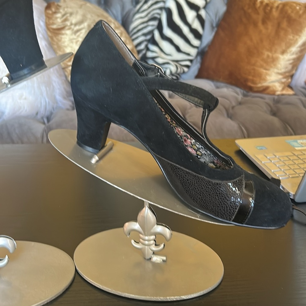 Hotter Georgette Women’s Pumps T-Strap Pale Bronze Suede Leather Size 8.5 - Picture 5 of 11